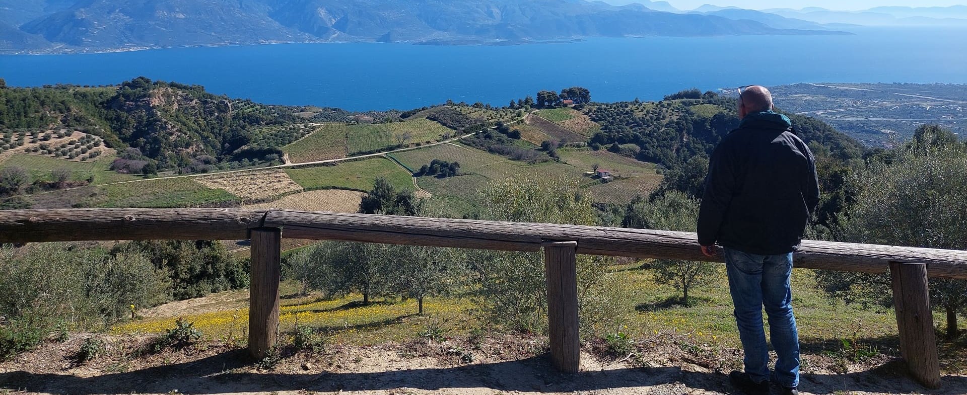 Τα μονοπάτια της Αιγιάλειας γέφυρες πολιτισμού